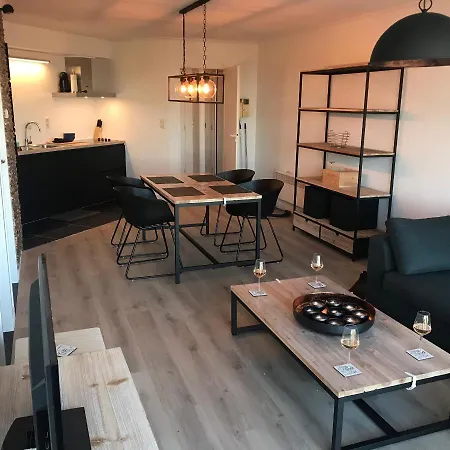 Апартаменти Residentie Hydro Palace, Zeedijk 250! Остенде