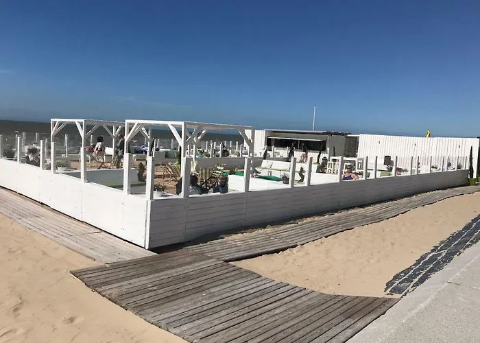 Residentie Hydro Palace, Zeedijk 250! *