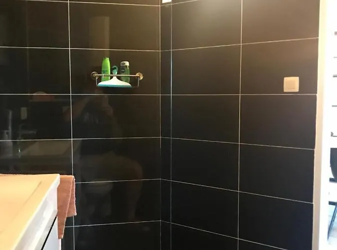 Residentie Hydro Palace, Zeedijk 250! *